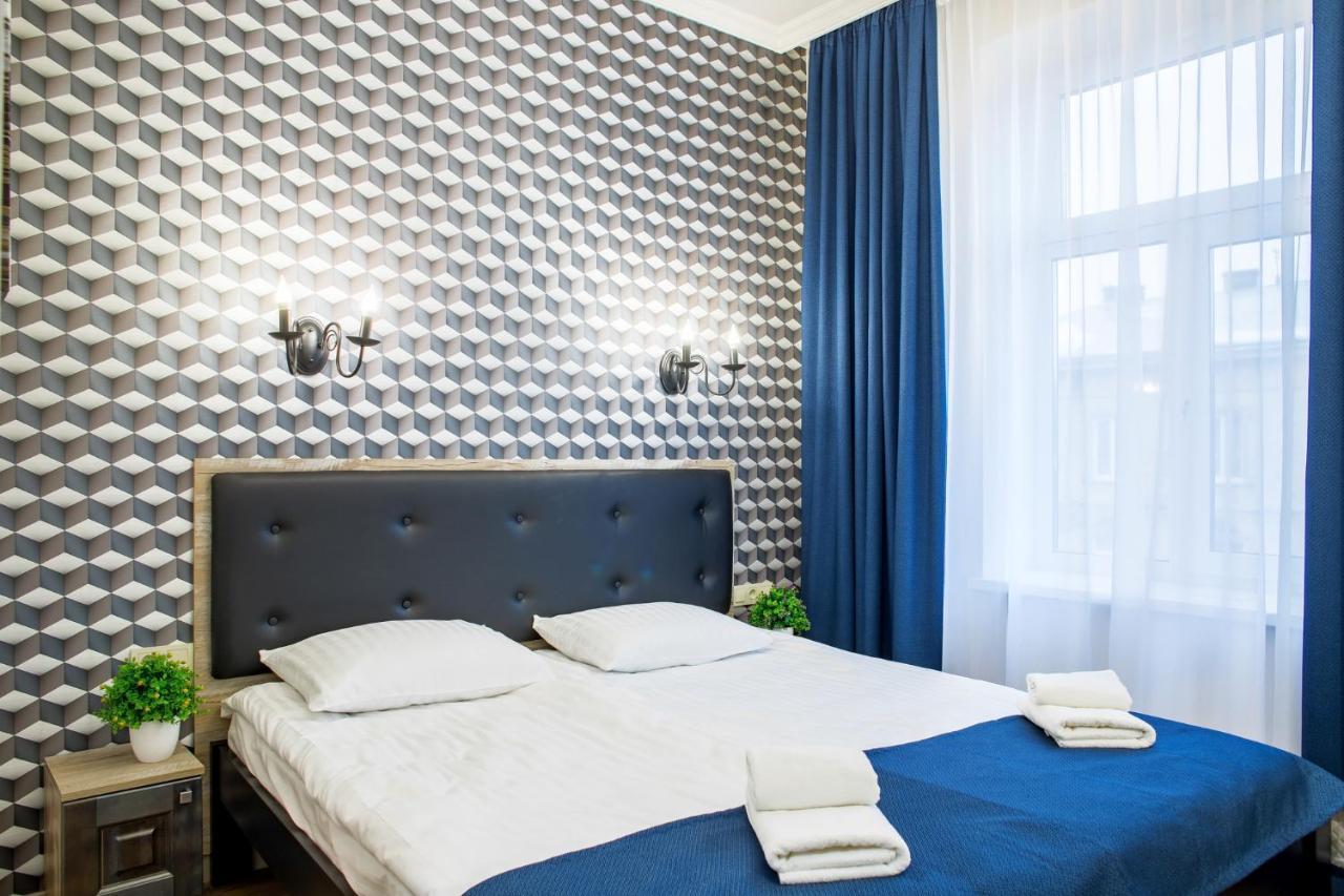 Mini Hotel Barvy Lvova On Horodotska St. ภายนอก รูปภาพ