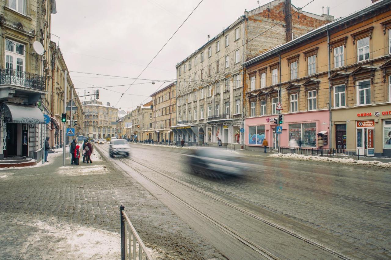 Mini Hotel Barvy Lvova On Horodotska St. ภายนอก รูปภาพ